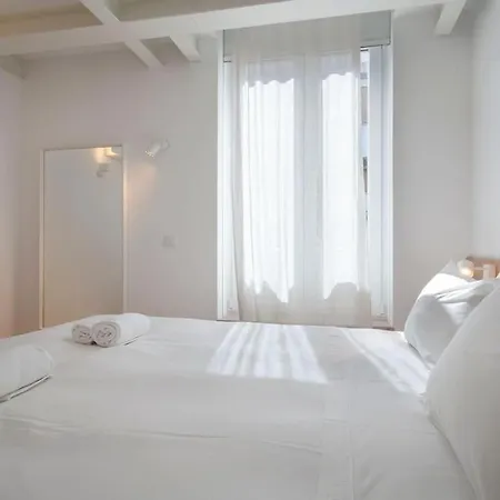 Lejlighed Liberdade Stylish Attic With Ac And View *