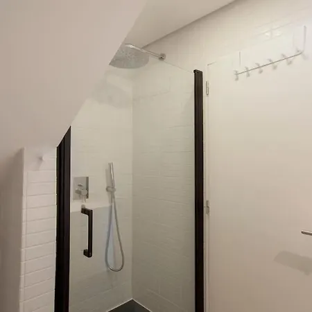 Liberdade Stylish Attic With Ac And View