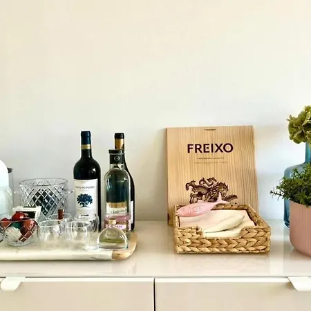 Liberdade Stylish Attic With Ac And View Lejlighed Lisboa